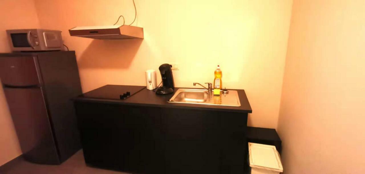 In The Heart Of Brussels Appartement Buitenkant foto
